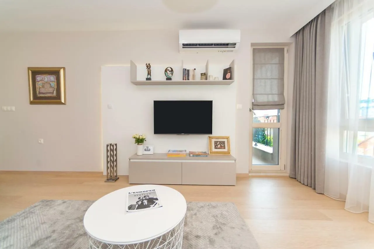 Plovdiv City Center Kapana With Garage Apartamento