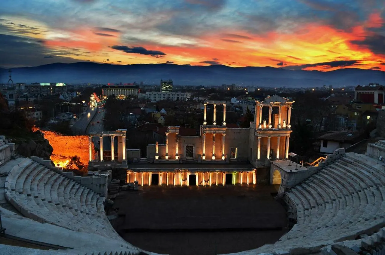 Plovdiv City Center Kapana With Garage